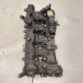 Alfa-romeo 350.al1318 Stelvio Engine Cylinder Head Valve Cover 2018 2019 2020 2021