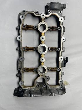 06e103286 Audi 2008 A6 3.2l Right Engine Cylinder Head Camshaft Cover