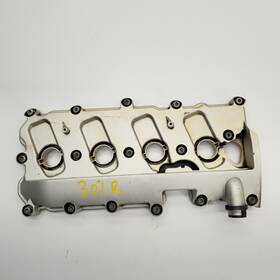 079103472af Audi 2007-2015 Q7 4.2l Right Engine Cylinder Head Valve Cover