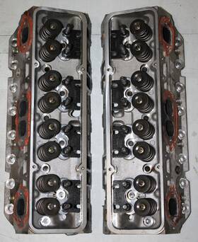 H8002bpe Blueprint Engines Pair Of Aluminum Cylinder Heads For Sb Chevy