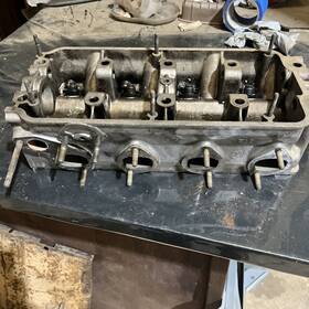 121-ti Bmw 2002 Cylinder Head E12 . E10 M10