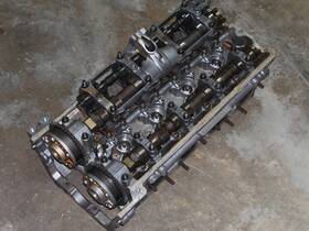 7506388090328294 Bmw Oem 2002 745i Left Driver Side Cylinder Head Unit 4.4l