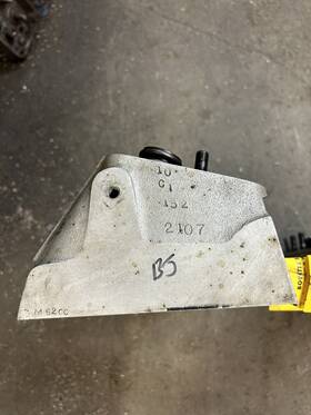1001001 Brodix Sbc 221cc Track 1 Heads 67cc 2.08/1.60 Assm