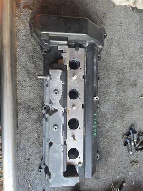 12592044 Cadillac 12564806 2006-2011 Dts Rear Head Cylinder Valve Cover Used Oem
