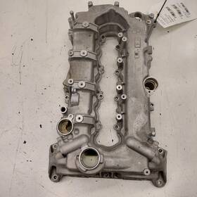 350.gm1g22 Chevrolet Chevy Trax Engine Cylinder Head Valve Cover 1.4 2022 2021