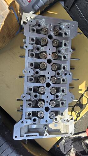 55576540 Chevrolet 2014-2015 Chevy Cruze 2.0l Diesel Cylinder Head Assembly
