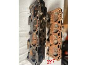 305187 Chevy Pair 5.0 305 Cylinder Heads 187