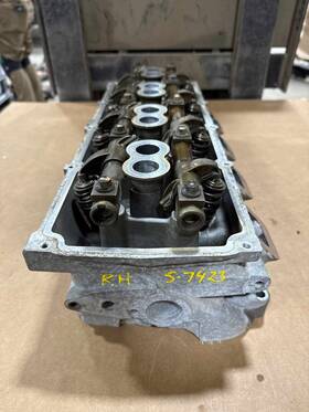 Rl021608de Chrysler 2009 - 2015 Challenger 5.7l Passenger Side Cylinder Head 2 Bent Valves Oem