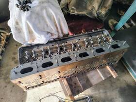 5117435 Detroit 671 / 12v71 Diesel Cylinder Head Rebuilt But Rusty From Storage