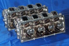 5037369be Dodge Warped 2011-2024 Jeep Chrysler 6.4l Bge V8 Engine Cylinder Head Pair Oem