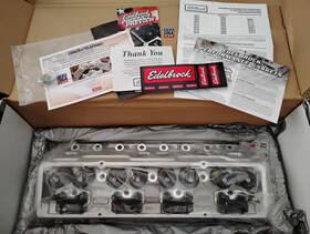 60719 Edelbrock Nos Sb Chevy 302 327 350 400 Performer Rpm Aluminum Head #60719