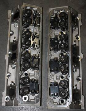 61775 Edelbrock 6177 Pair Performer Rpm Sb Chrysler/mopar Cylinder Heads- Similar To