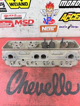 6190 Edelbrock One Natural Aluminum Sbc Chevy Performer Lt1 Cylinder Head