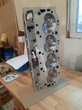 7760 Edelbrock Victor Bb Chevy Aluminum Heads Fully Ported 2.300 1.900 Manley