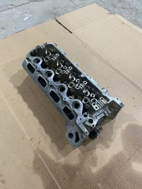 313z6049ba Ford Oem Used 2006 Explorer 4.6l Drivers Side Cylinder Head. Only 30 000 Miles