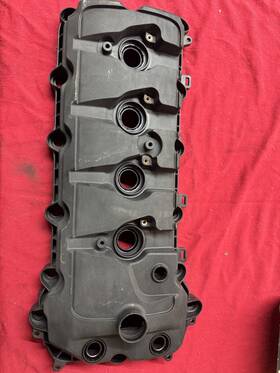 Er3e-6k271-ad Ford 5327881 Mustang Right Cylinder Head Cover Oem