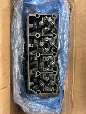 6c3z-6049-drm Ford Oem Powerstroke Cylinder Head For 2005-2010 F-250 Super Duty