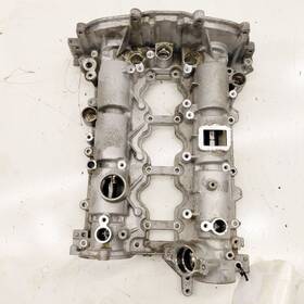 350.fd8a22 Ford Truck Escape Engine Cylinder Head Valve Cover 1.5 2022 2023 2024