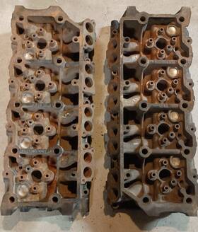 Ford Vt365 Set Of Cylinder Heads For 2003-2005 6.0l Powerstroke Driver And Passenger