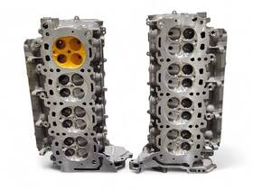 12669877 General Motors 2025 Chevrolet Corvette C8 Zr1 Lt7 Preproduction Test Engine Cylinder Heads Pair