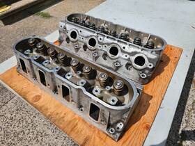 306-00132 General Motors Gm 823 Cylinder Heads Complete For L92 6.2 Liter Engine