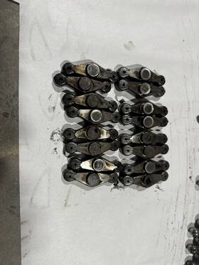 12638258 General Motors 97380130 2001-2016 6.6l Lb7 Lly Lbz Lmm Lml Duramax Rocker Arm Bridge