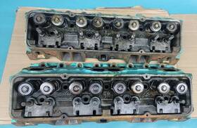 A-12-3 Gm 380545 Pair 1973 73 Camaro Corvette Lt-1 Z28 Z-28 Cylinder Heads A-13-3 And