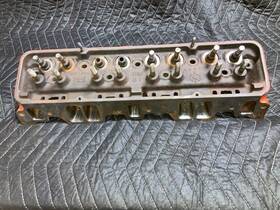3901132 Gm Oem Sbc Small Block 327 Chevy Heads J77 Date Code Pair
