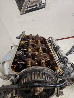 10005p8fa01 Honda 02-04 Odyssey 3.5l Right Rear Cylinder Head Assembly With Fuel Rail Oem