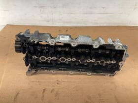 G4d3-6j011-bb Jaguar 17-19 F-pace 2.0l Turbo Diesel Engine Rocker Cover And Camshafts