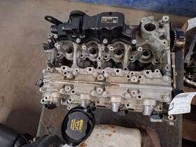 H4p36j011dg Jaguar 18 19 F-pace 2.0l Cylinder Head With Valve Cover Id#