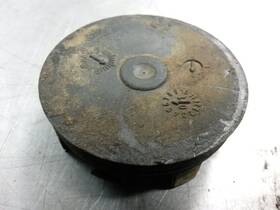 53027197aa Jeep Cylinder Head Cap From 2002 Grand Cherokee 4.7
