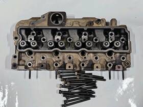 Re532327 John Deere Cylinder Head