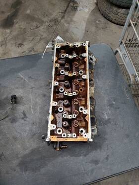 306-00143ar Lincoln Passenger Cylinder Head Flex Fuel Vehicle Ffv Fits 06-11 Crown Victoria 305310
