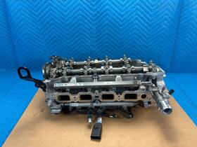 P2gz6049b Lincoln Oem Corsair 2.0l Engine Cylinder Head With Camshafts 27k 2023 2024 2025