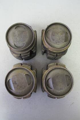 82zd2 Mahle Porsche 356 912 Piston Cylinder Set 82.5 Mm - Of 4