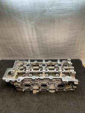 2282006 Maserati 14-20 Quattroporte Engine Right Cylinder Head Oem 26k Miles