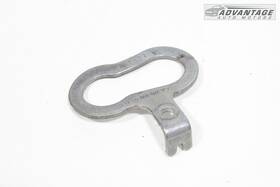 A2700900341 Mercedes-ben 2016 Cla250 C117 2.0l Engine Cylinder Head Valve Cover Bracket Oem