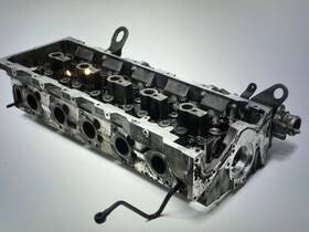 042004110 Mercedes-benz 04-06 Sprinter 2500 3500 Cdi Om647 2.7l Diesel Engine Cylinder Head Block Oem