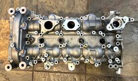 2600109700 Mercedes-benz 2600107701 Cylinder Head Part# Genuine Oem