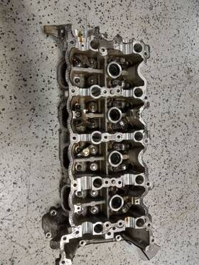 306-50580l Mercedes-benz 2012 Ml63 Left Side Cylinder Head Oem