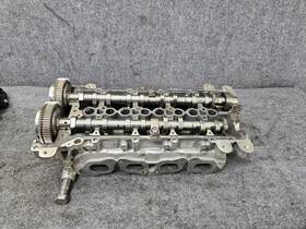 A1390163600 Mercedes-benz 2024 Engine Cylinder Head Cover Assembly W206 C43 Amg 2k Oem