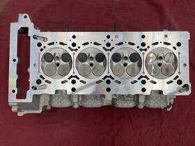 R270016 Mercedes-benz 2012-2015 A 250 A176 2.0l Gas Engine Motor Cylinder Head Oem