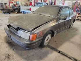 306-01438 Merkur Cylinder Head 2.9l Scorpio Fits 88-89 1160661