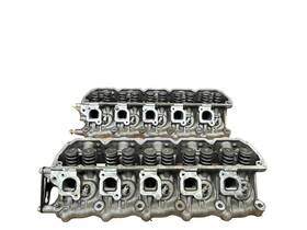 04763722ab Mopar 1996-2002 Dodge Viper Gts 8.0l V10 Driver And Passenger Side Cylinder Head Pair