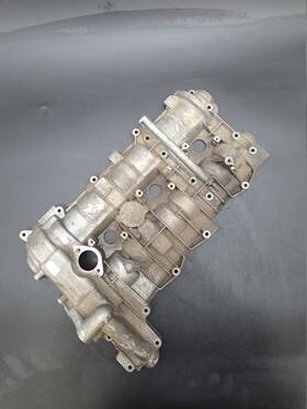 1046375r Oem 03-04 Porsche Boxster Engine Head Cylinder Valve Cover
