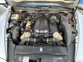306-50541l Porsche Driver Left Cylinder Head 4.8l Fits 11-18 Cayenne 1076080