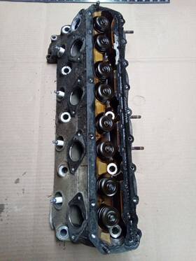 944-104-303-8r Porsche 82-87 944 8v 2.5 Cylinder Head M44/40 924s