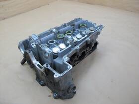 9961041738r Porsche 2002-2005 911 996 3.6l M96.03 Rwd Engine Block Right Cylinder Head Assy