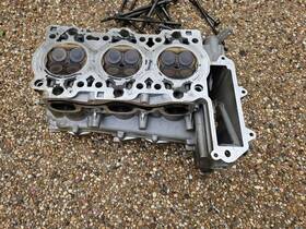 996.104.931.00 Porsche Oem Factory Genuine Original Equipment Boxster 986 Cylinder Head 1-3 2.7l H6 Gas Engine